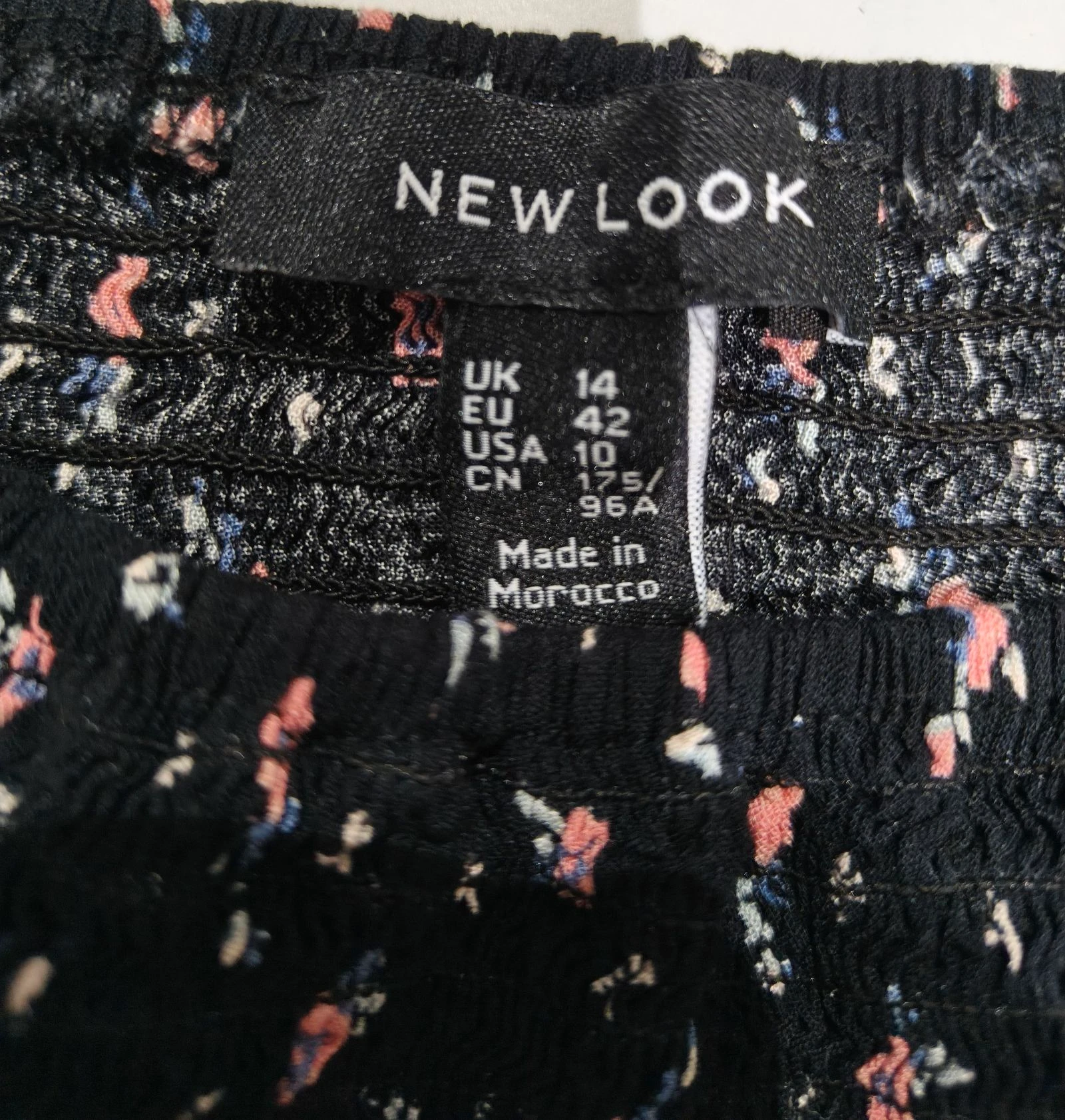 Robe – photo 2